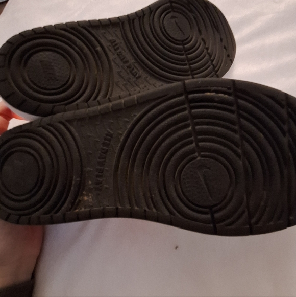 Nike Kids White Court Sneakers - Picture 8 of 12